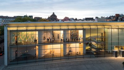 뉘른베르크 신 박물관 - 국립 예술 디자인 박물관(노이에스 무제움 - 슈타틀리헤스 무제움 퓨어 쿤스트 운트 디자인 뉘른베르크)